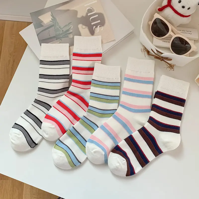 80s Contrast Stripe Crew Socks