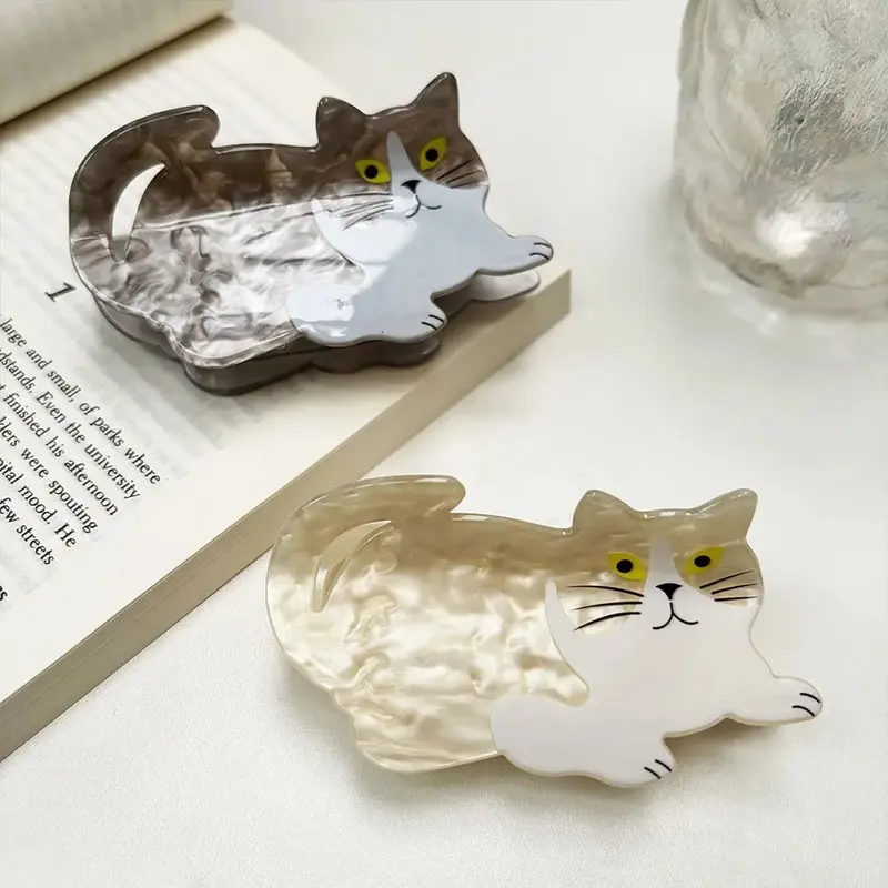 Acrylic Cat Claw Clip (2 Colours)
