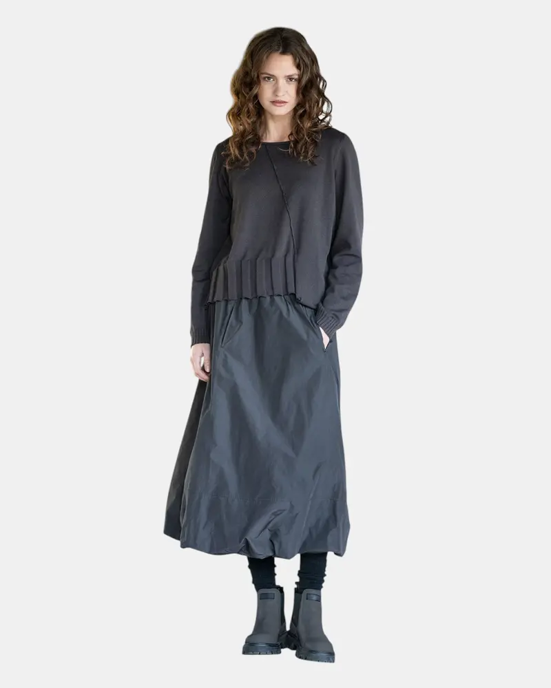 AMBER & MOON rok DEMI