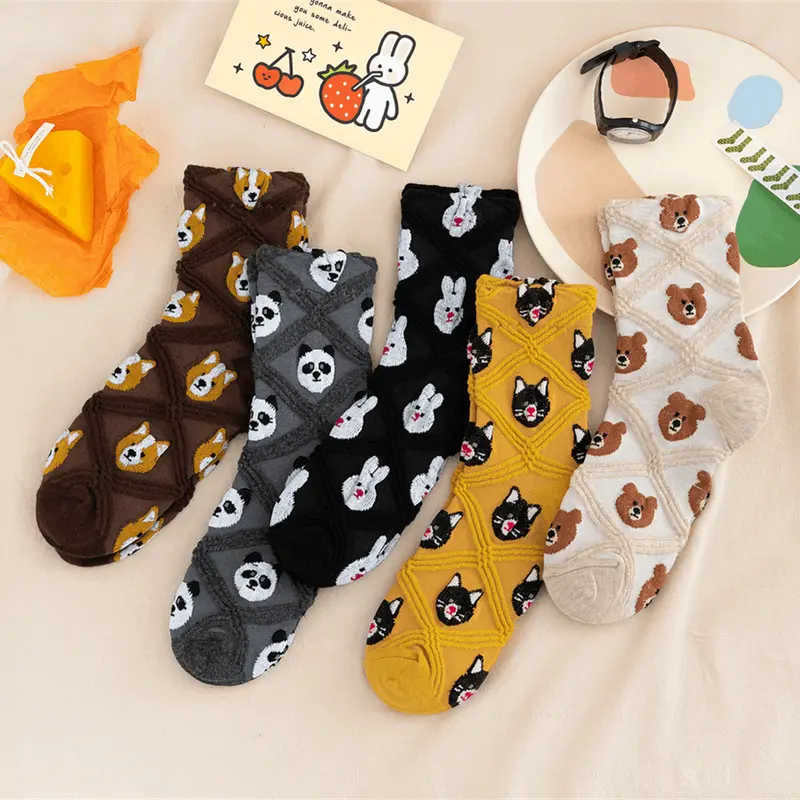 Animal Face Diamond Texture Crew Socks (5 Designs)