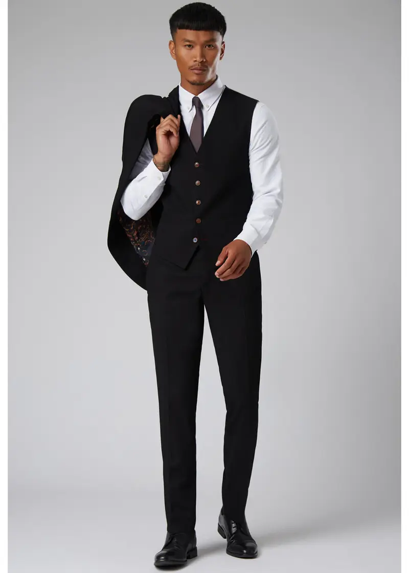 Antique Rogue Branton Waistcoat Black