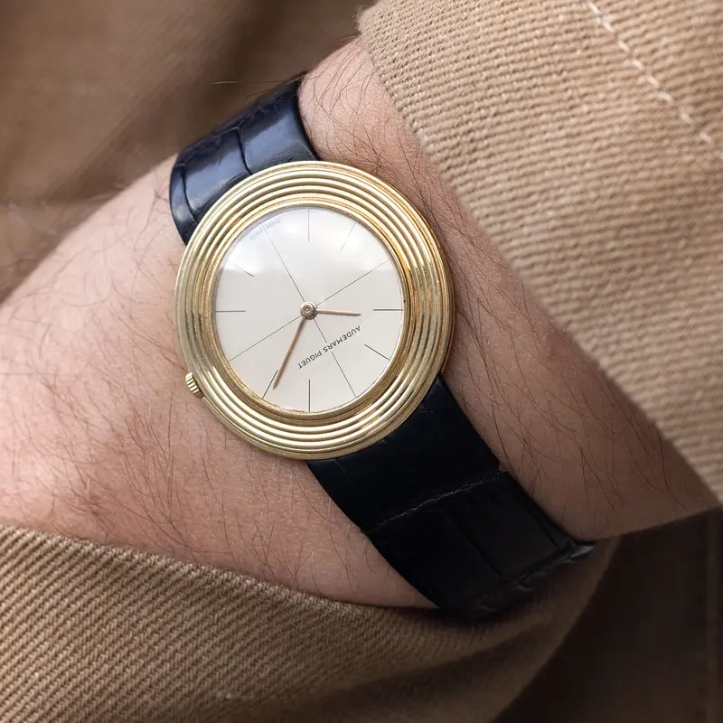 Audemars Piguet Disco Volante 5093 18 Karat Gelbgold