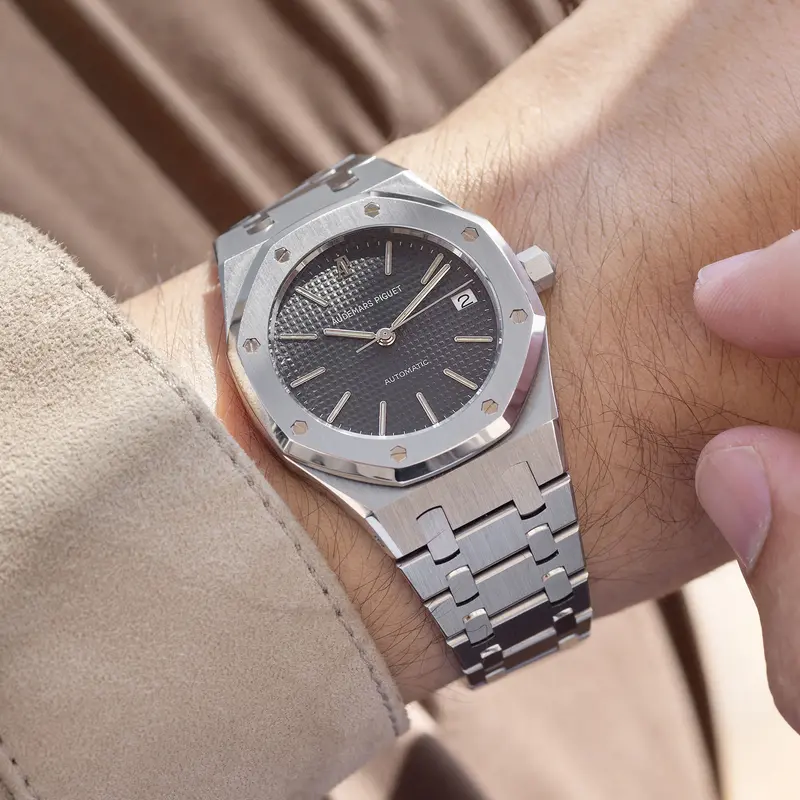 Audemars Piguet Royal Oak 14790ST mit Papiere
