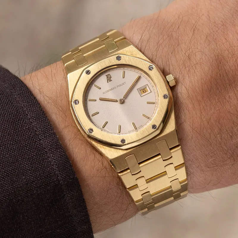 Audemars Piguet Royal-Oak Ultra Thin 56175BA in 18k Yellow Gold Cream Dial