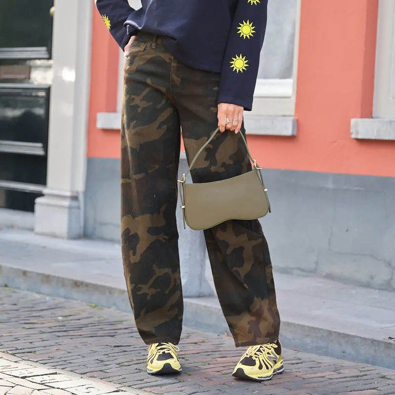 Barrel pants army choco print