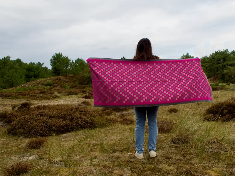 Bijoutheek Sjaal (Fashion) Hartjes patroon (190cm x 65cm)