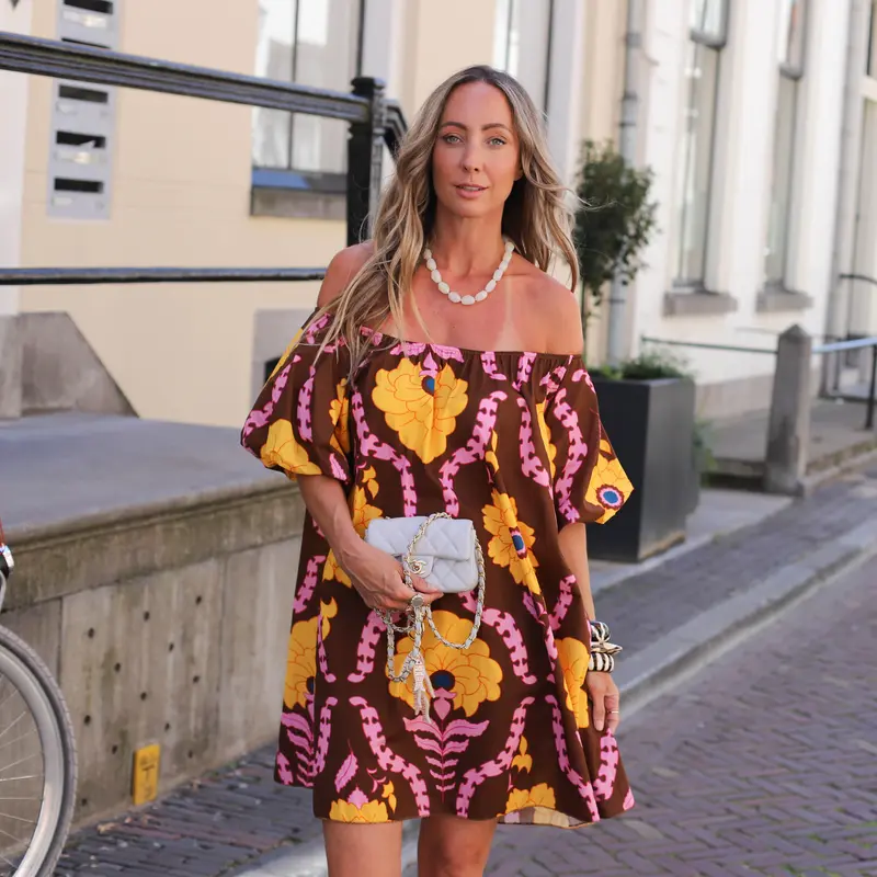 Bloemen jurk katoen bruin