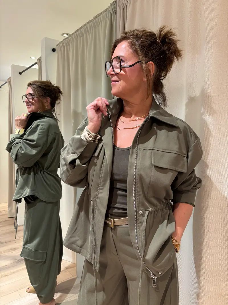 Blousen V75HEJE000 Oliva