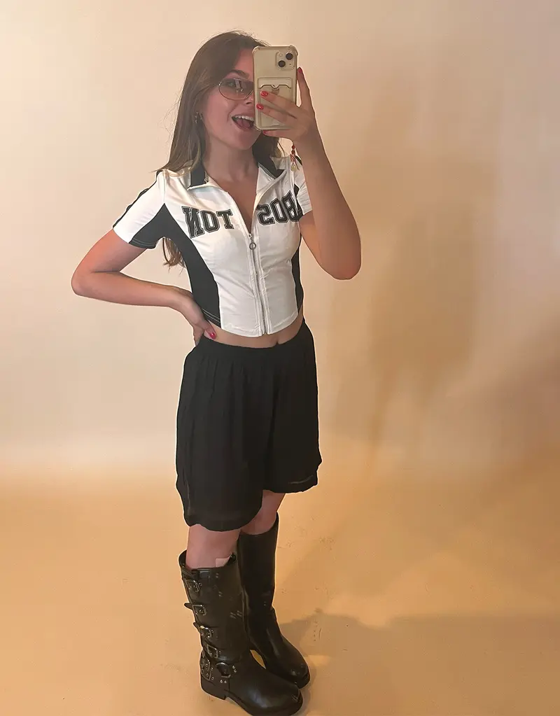 Boston zip up crop top