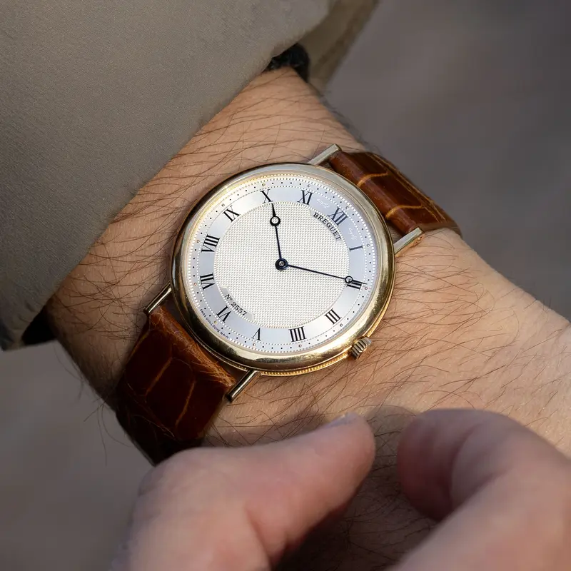 Breguet Ultra thin Classique Dress watch Guilloche dial ref 5130 in 18 k yellow gold Automatique