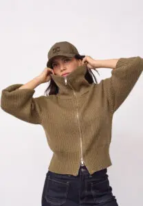 Cari Row Zip Knit