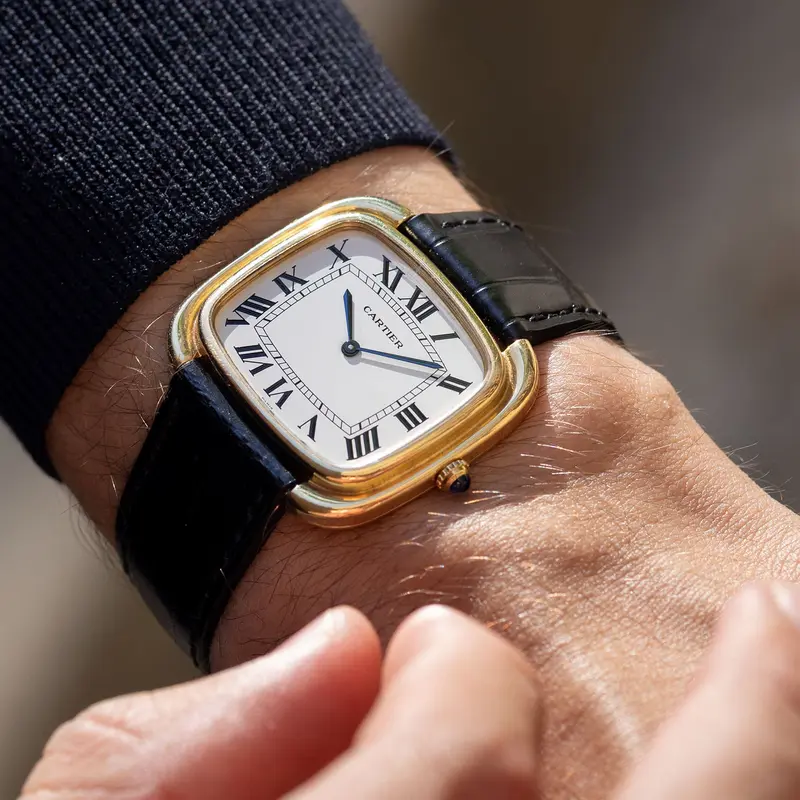 Cartier Gondole Horizontale in 18k Yellow Gold ref. 9705 “Grand TV”