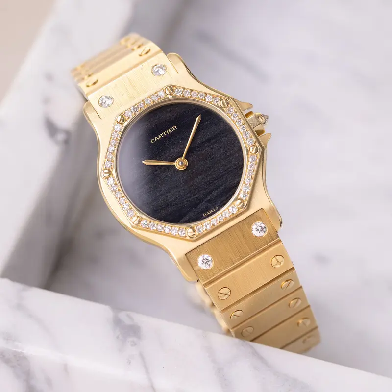 Cartier Santos Octagon Referenz 2965 in Gelbgold mit Ferrite Stein Zifferblatt und Originalem Diamantenbesatz