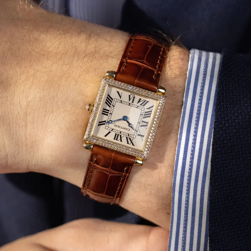 Cartier Tank Obus 1630 Gelbgold Diamantlünette Cartier Service