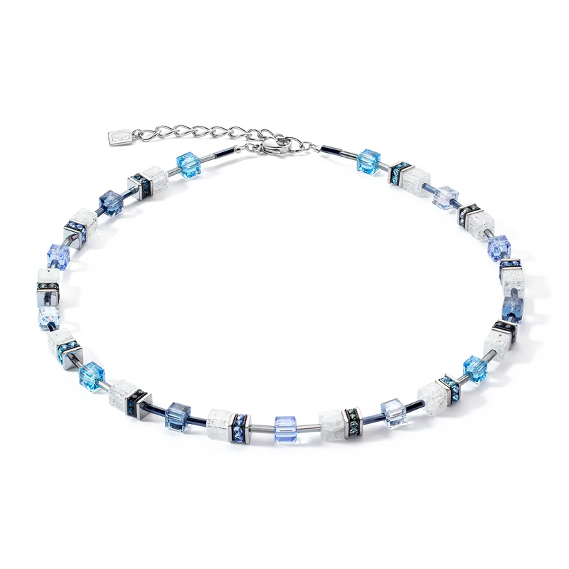 Coeur de Lion GeoCUBE Iconic Nature necklace blue white