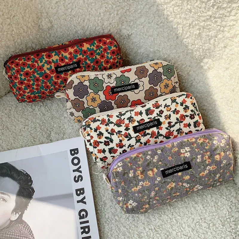 Corduroy Pattern Zipper Pouch