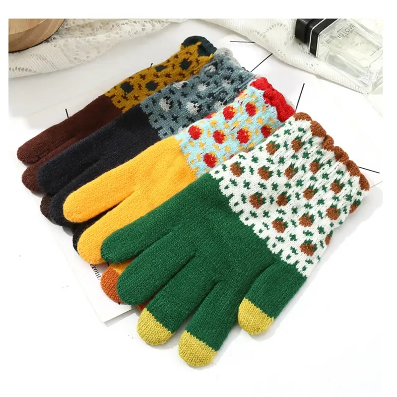 Cottagecore Touchscreen Gloves (10 Designs)