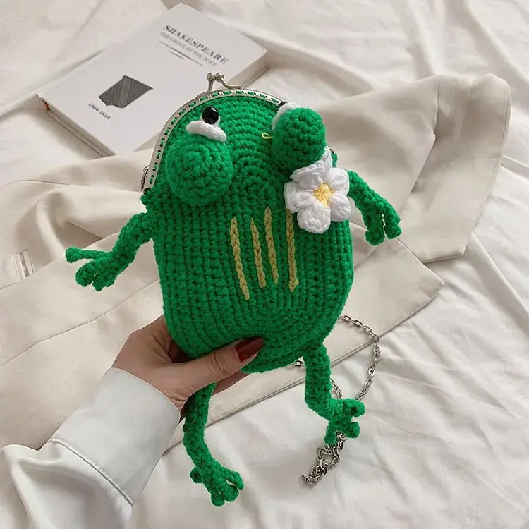 Crochet Floppy Frog Purse (2 Colours)