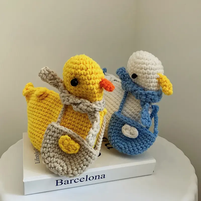 Crochet Scarfy Duck Purse (2 Colours)
