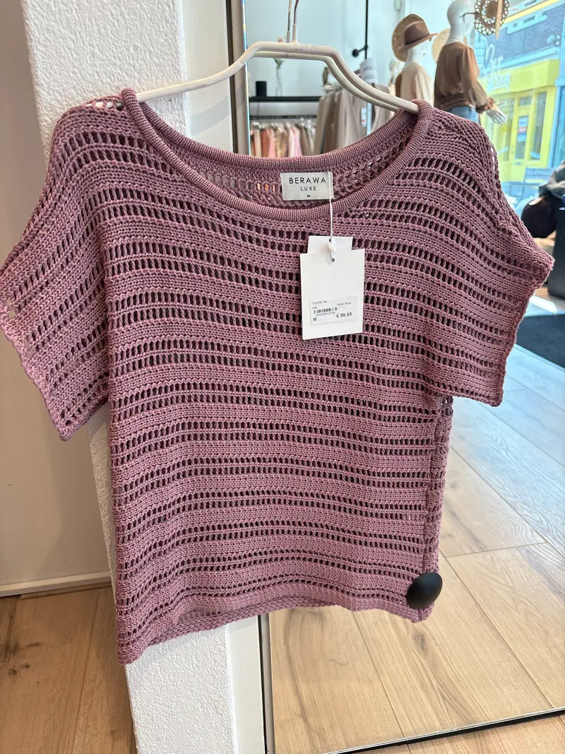 Crochet Tee Ellie Velvet Rose
