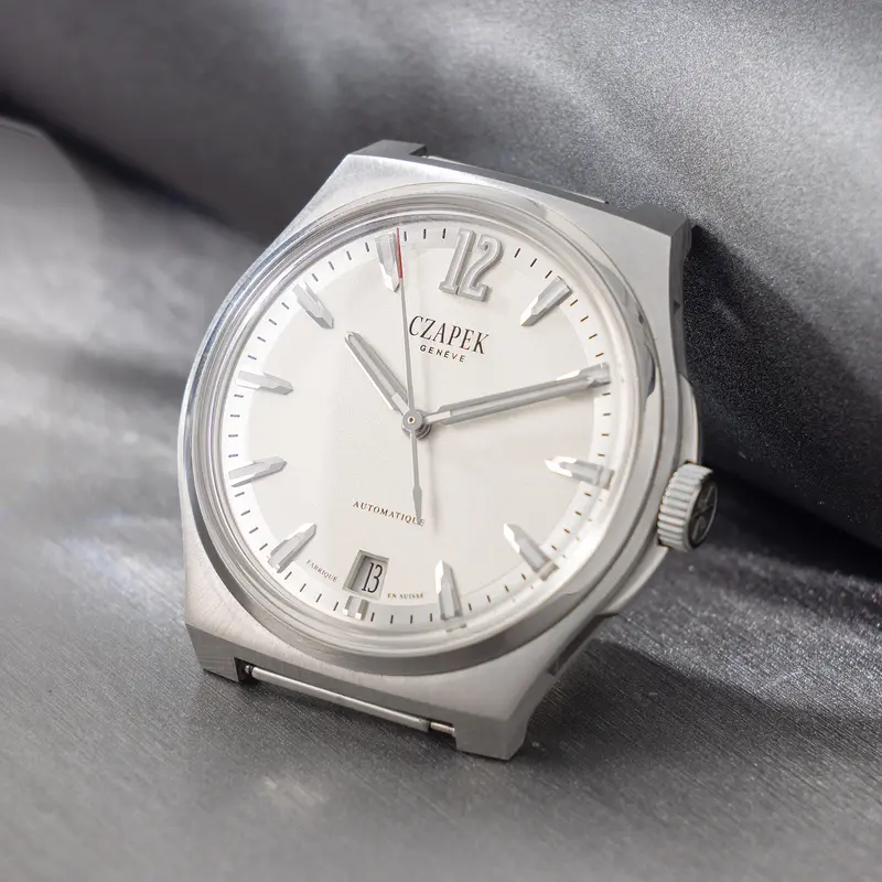 Czapek Antarctique monochrome weißes Zifferblatt limitierter Auflage