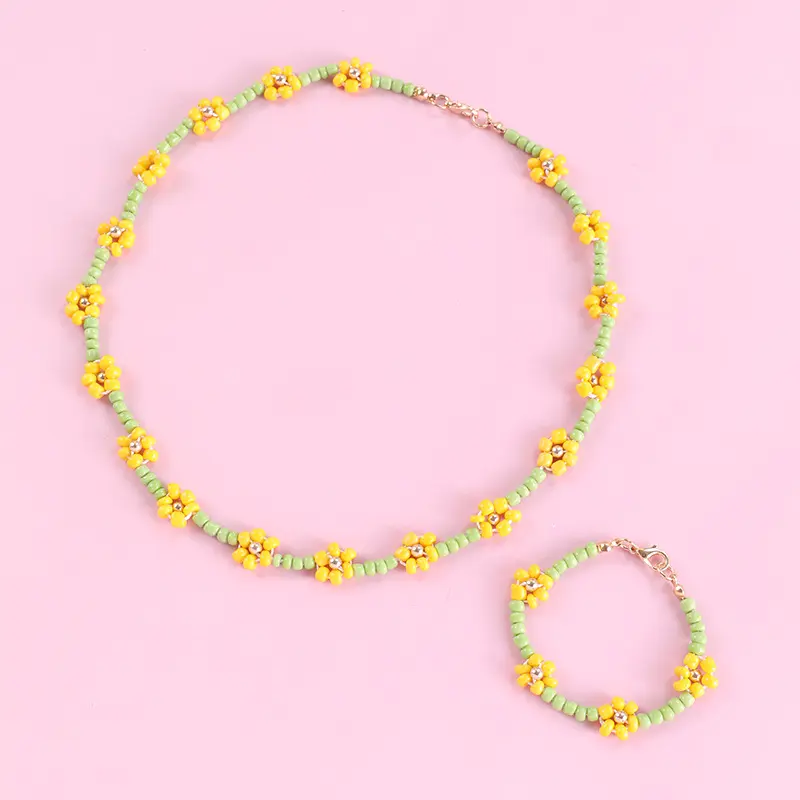 Daisy Beads Necklace and Bracelet Set