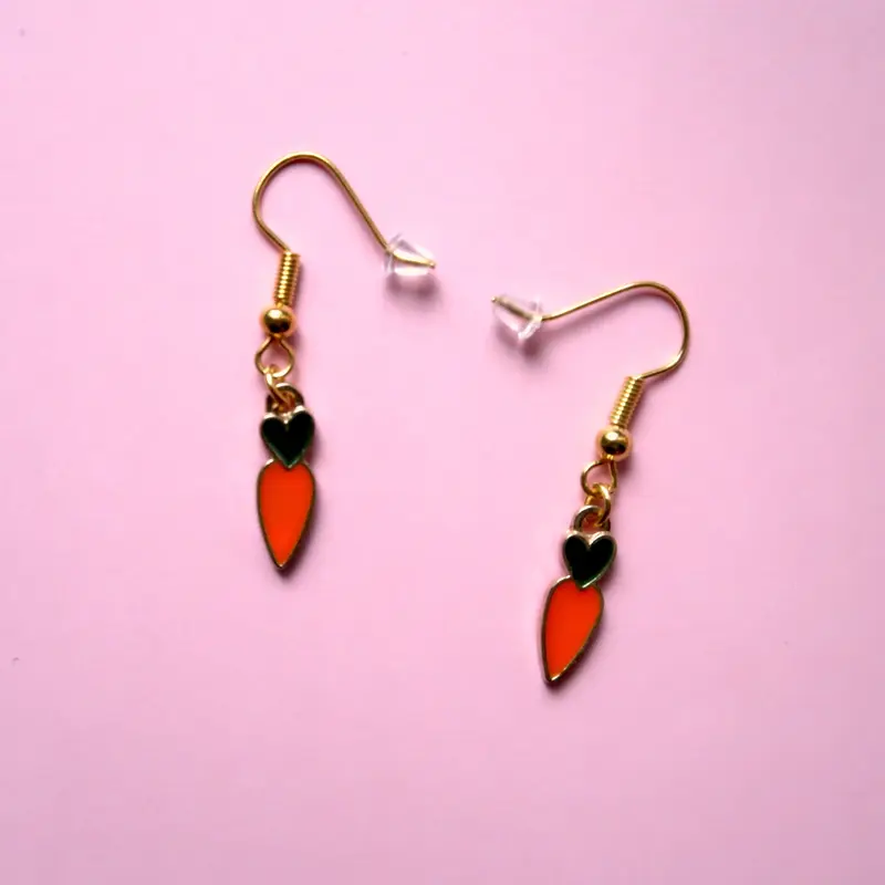 Dangly Carrot Earrings