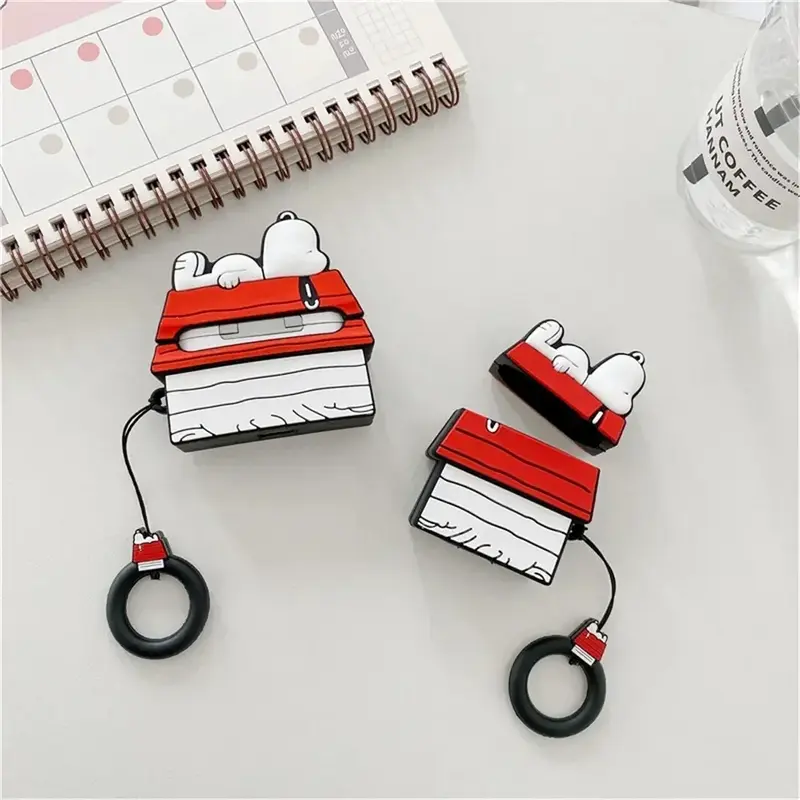 Doghouse Snoopy AirPods Charger Case Cover