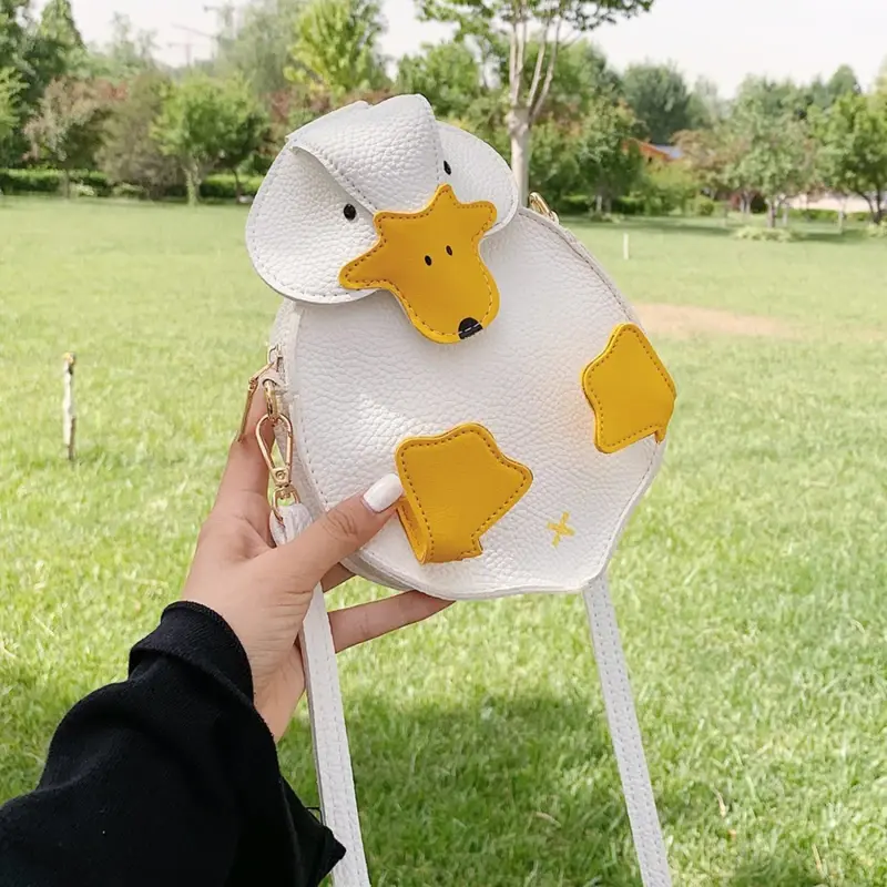 Duckling Zipper Purse