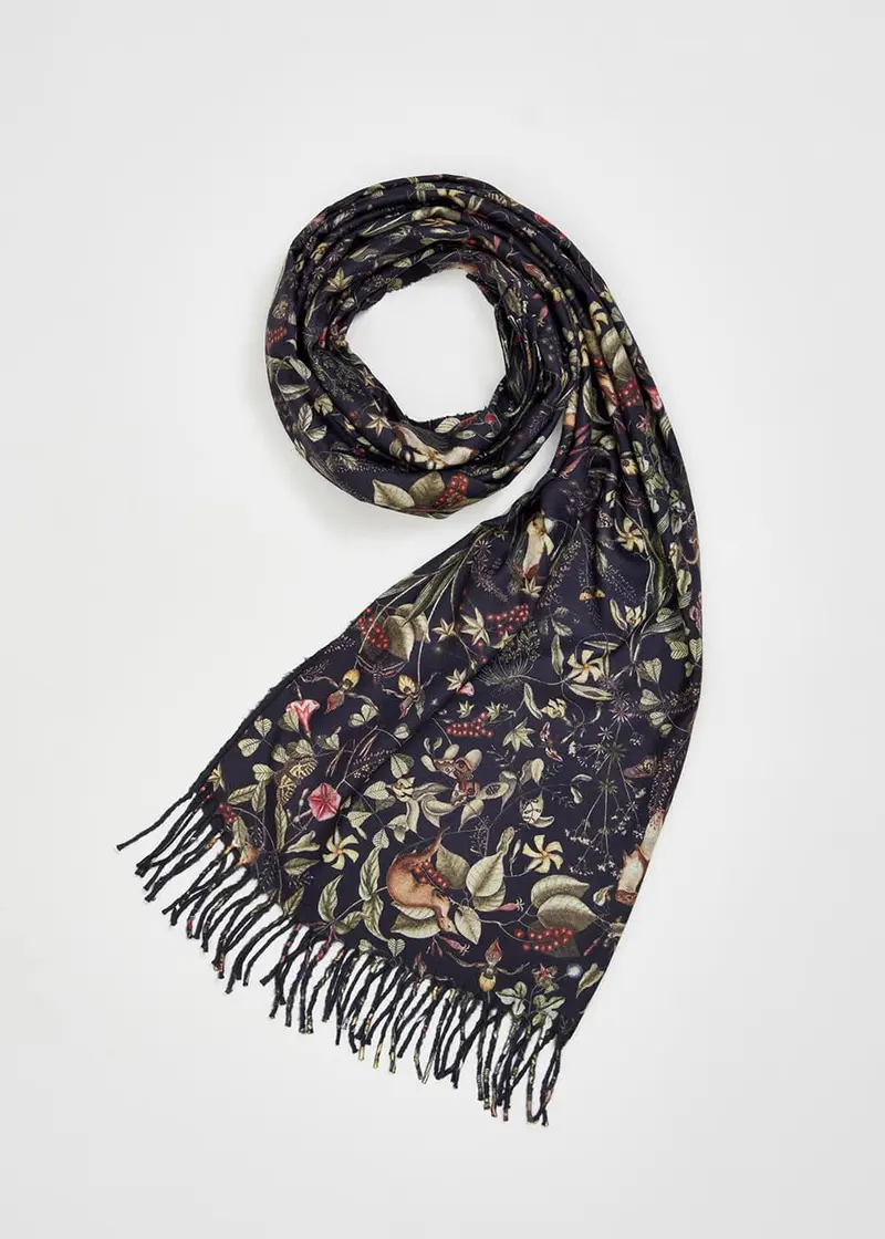 Fable England Wolf Garden Scarf Navy