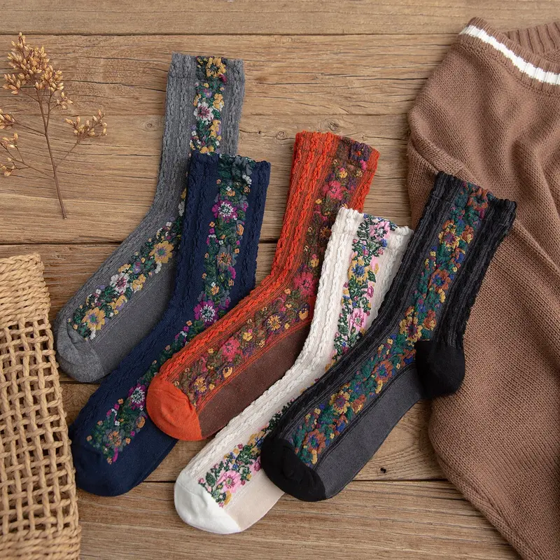 Floral Wreath Crew Socks (5 Colours)
