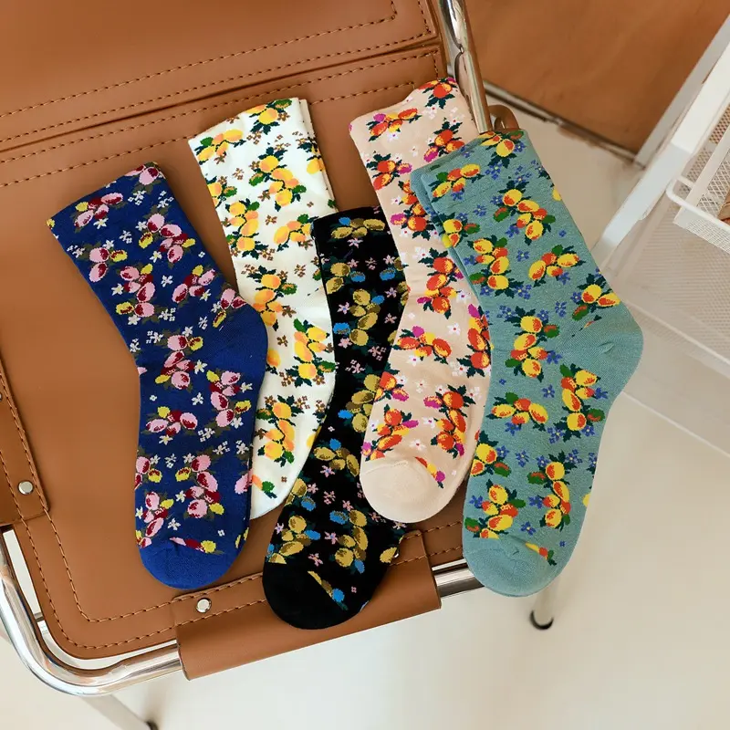 Flower Bud Crew Socks (5 Colours)