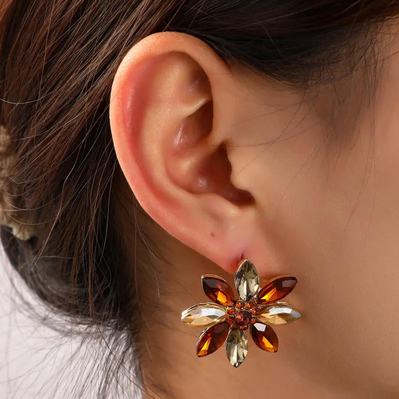 Go Dutch Label Oorknoppen Big Sparkle Flower Stud Goud