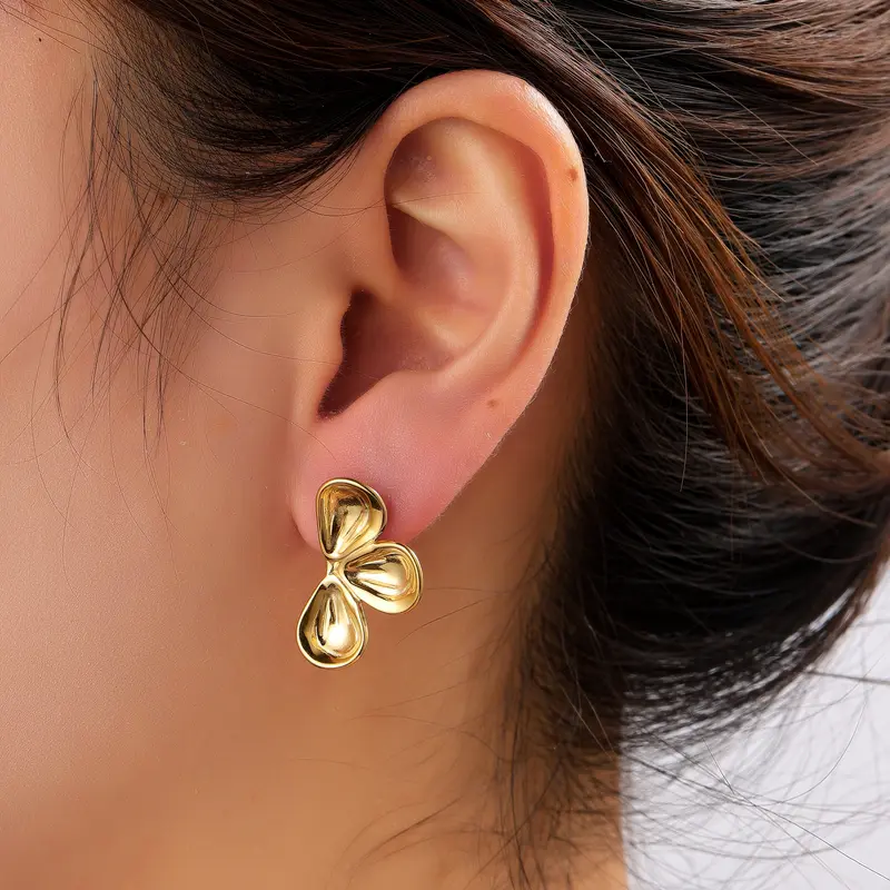 Go Dutch Label Oorknoppen Half Flower Stud