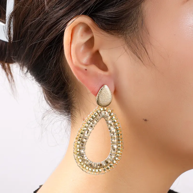 Go Dutch Label Oorknoppen Square Beads Drop Goud