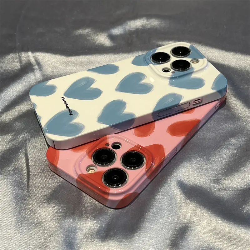 Heart Pattern iPhone Case (2 Colours)