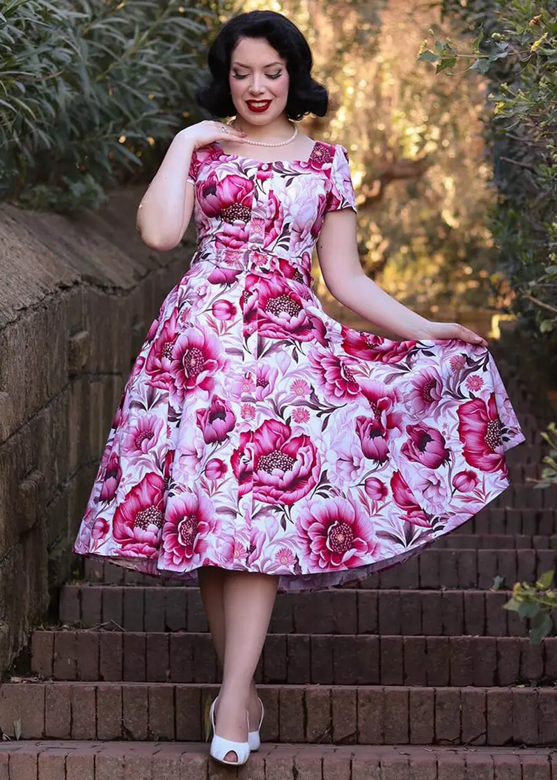 Hearts & Roses Camille Floral 50s Swing Dress Pink