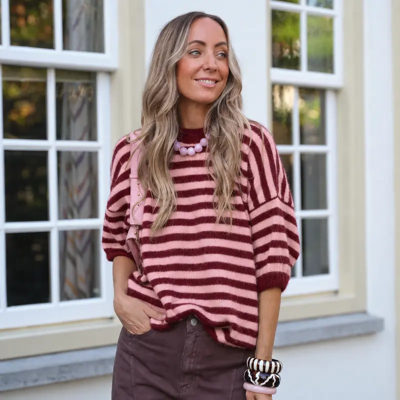Kae streep knit burgundy roze