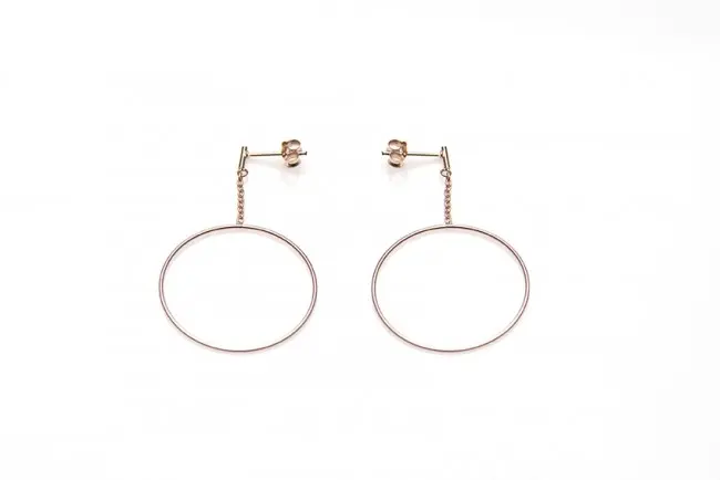 Karma pull through oorbel hoop studs