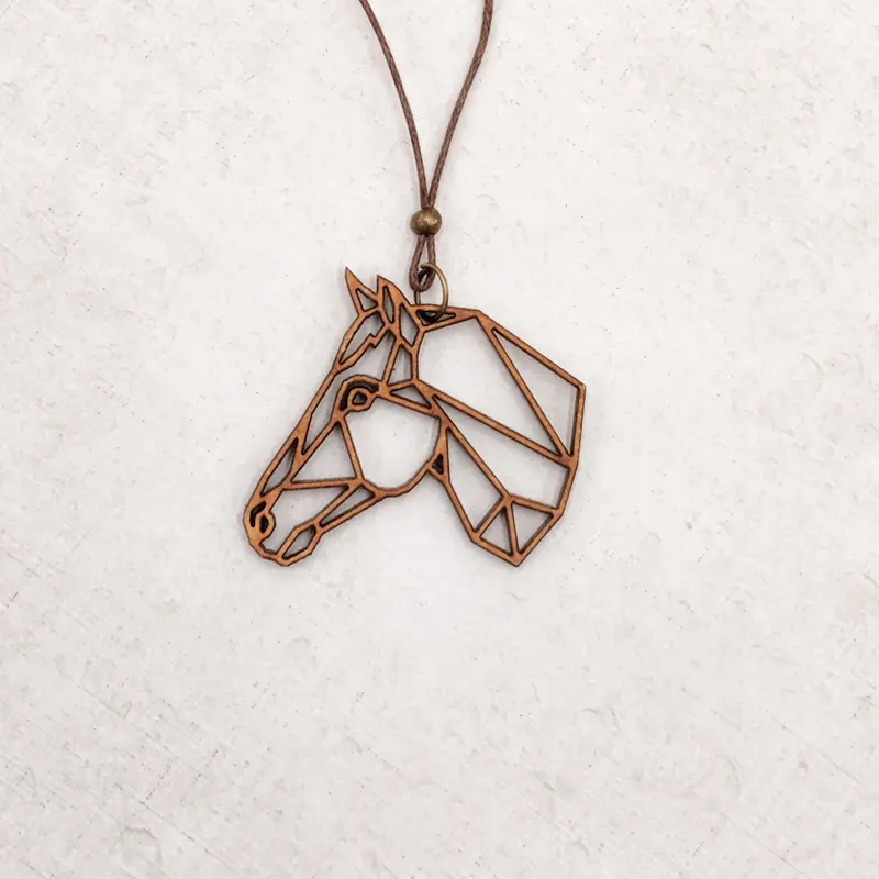 Ketting - Paard zijkant