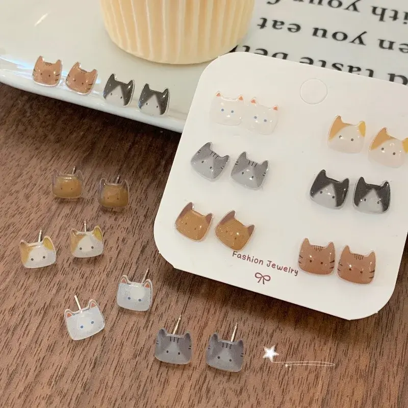 Kitty Cat Stud Earrings