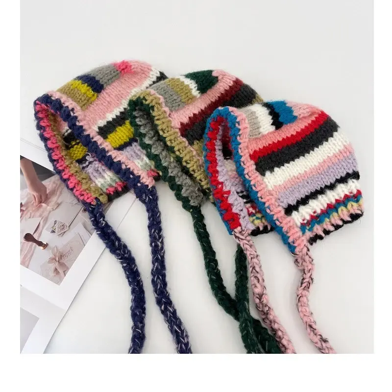 Knitted Contrast Stripe Bonnet