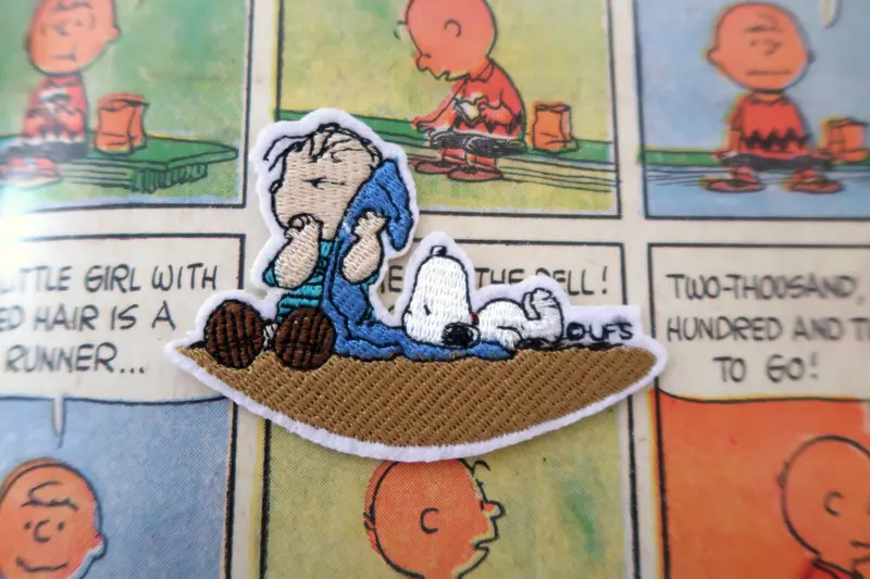 Linus and Snoopy Peanuts comic embroidered patch/appliqué