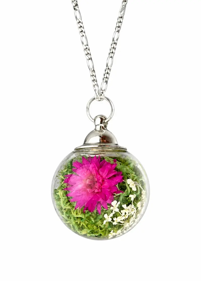 MadamLili Chrysanthemum Bouquet Necklace Silver