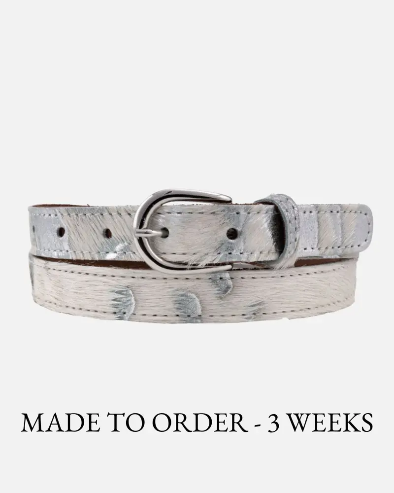 MADE TO ORDER Darya │ Smalle Leren Riem van kalfshaar met Metallickleur