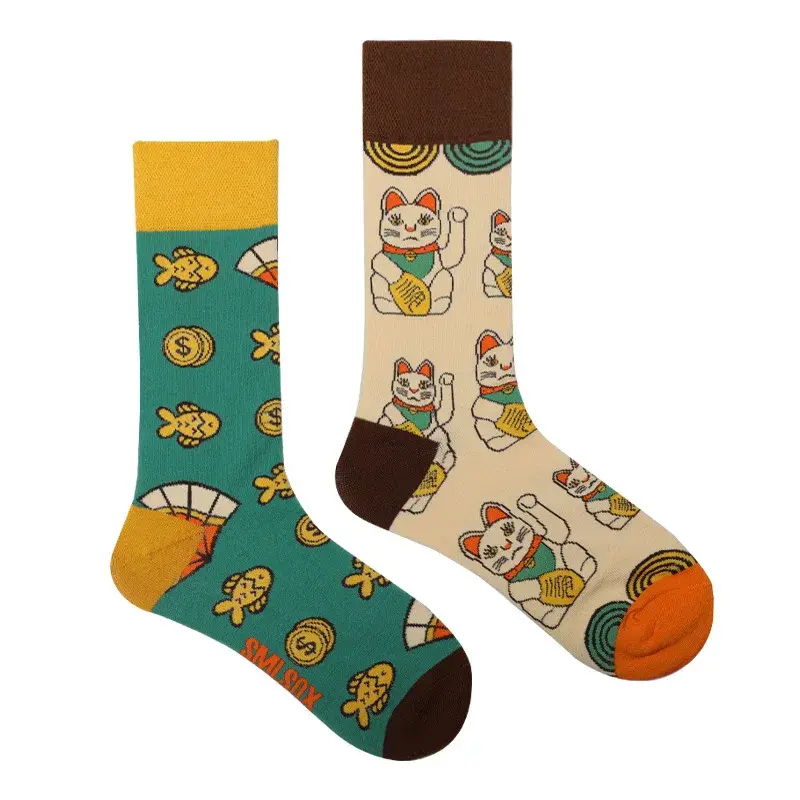 Maneki Neko Mismatched Crew Socks