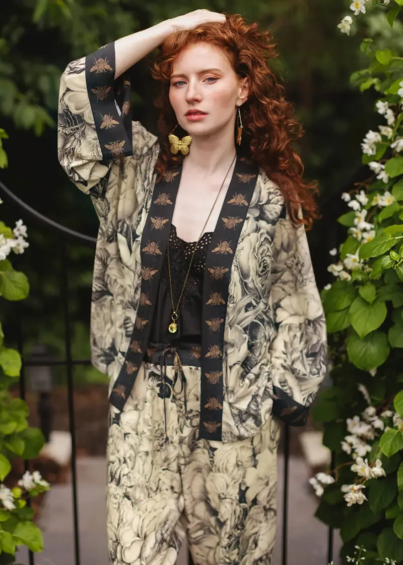 Market of Stars Honey & The Moon Short Kimono