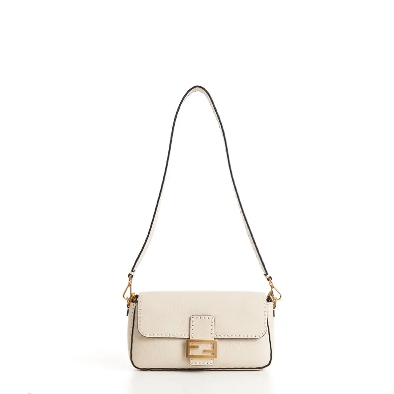 Medium Baguette - Camellia Selleria Bag With Oversize Topstitching