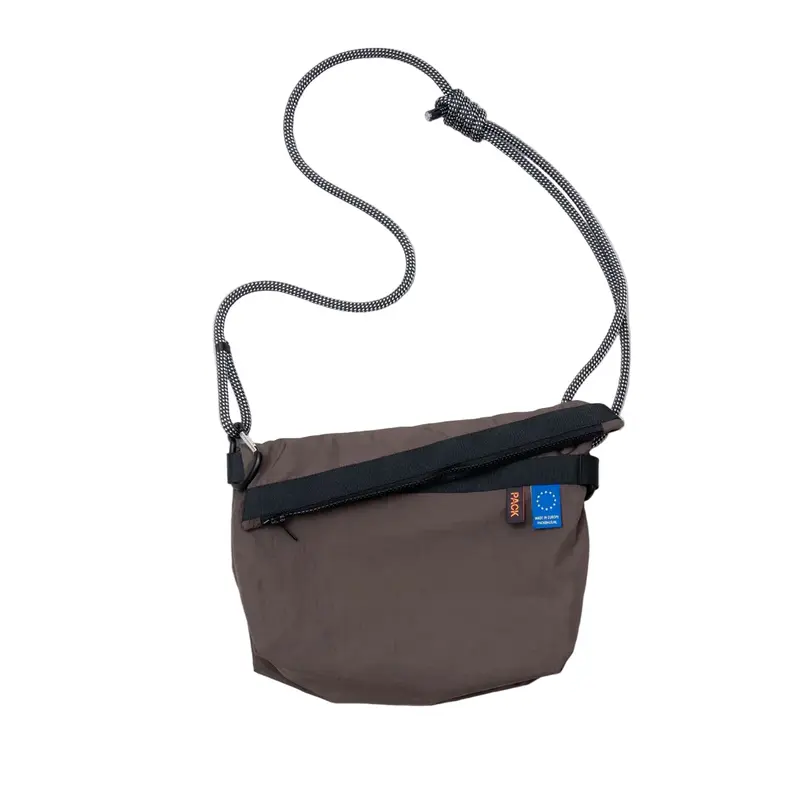 Medium Zip Sling