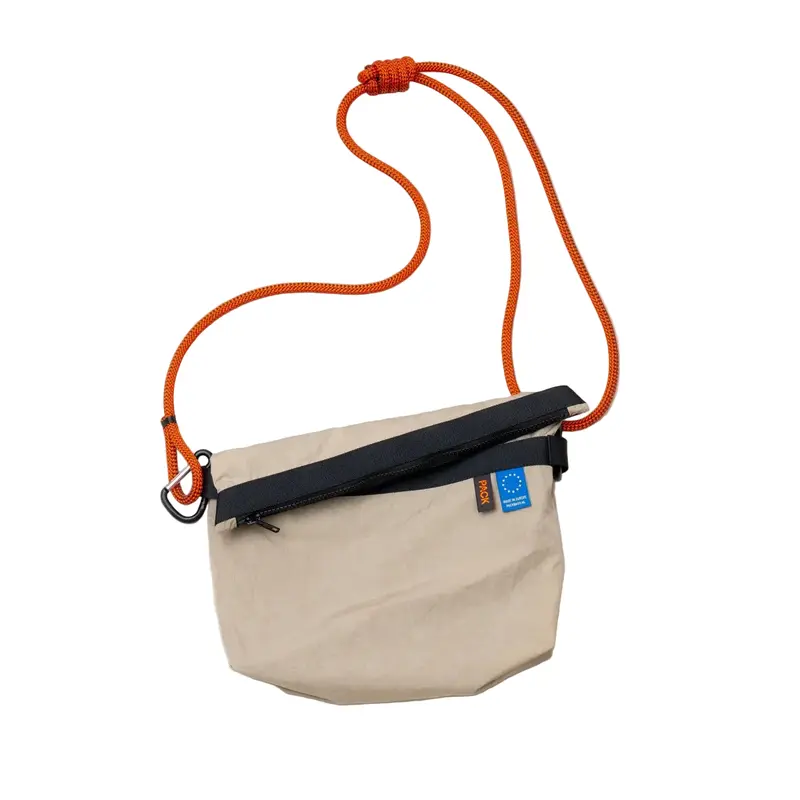 Medium Zip Sling